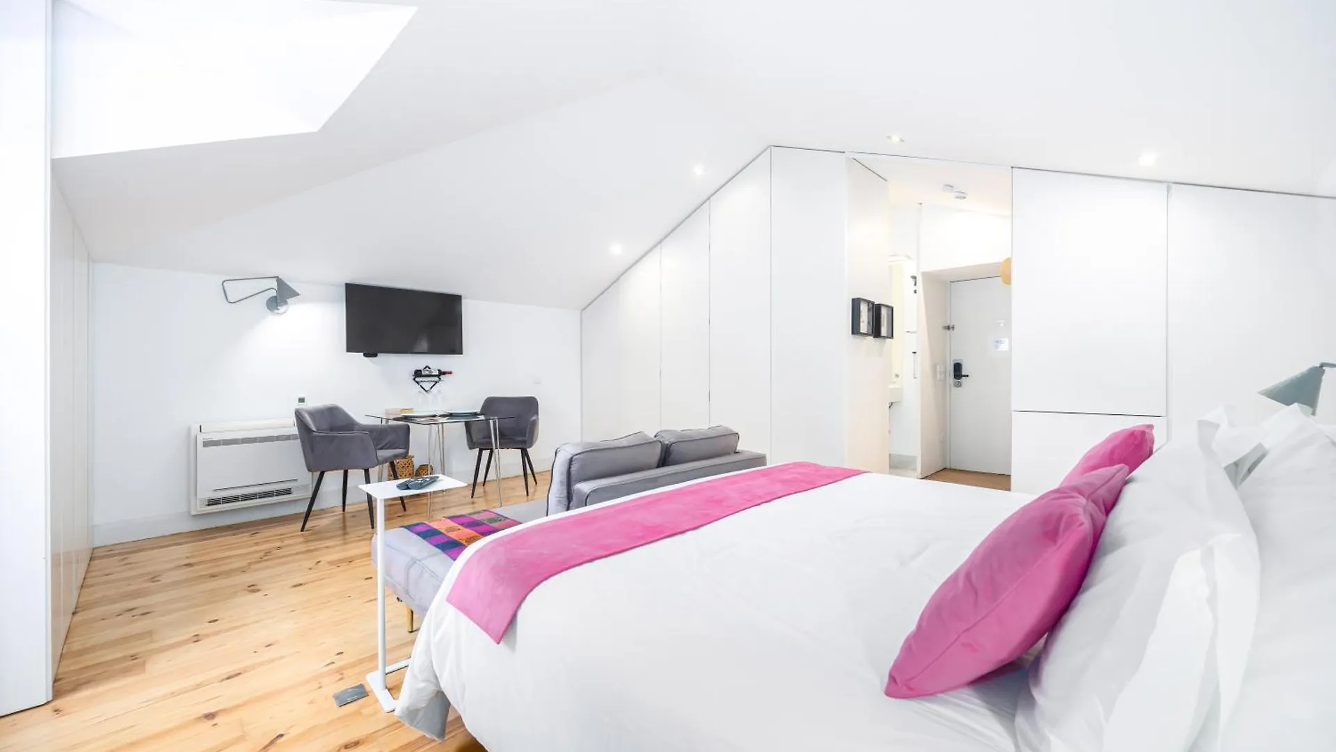 Boutique Apartment In The Heart Of Lisbon ! Lemonn J 0*,  البرتغال