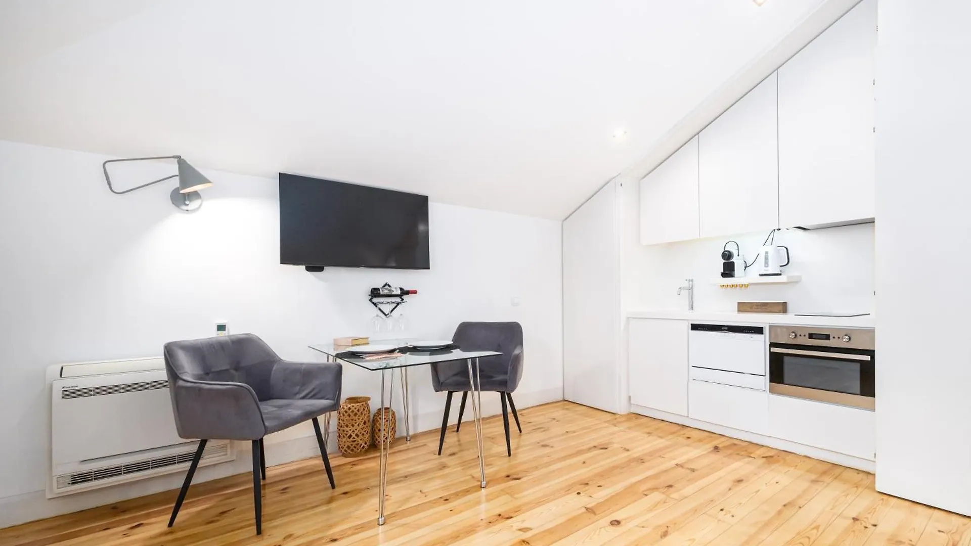 Boutique Apartment In The Heart Of Lisbon ! Lemonn J