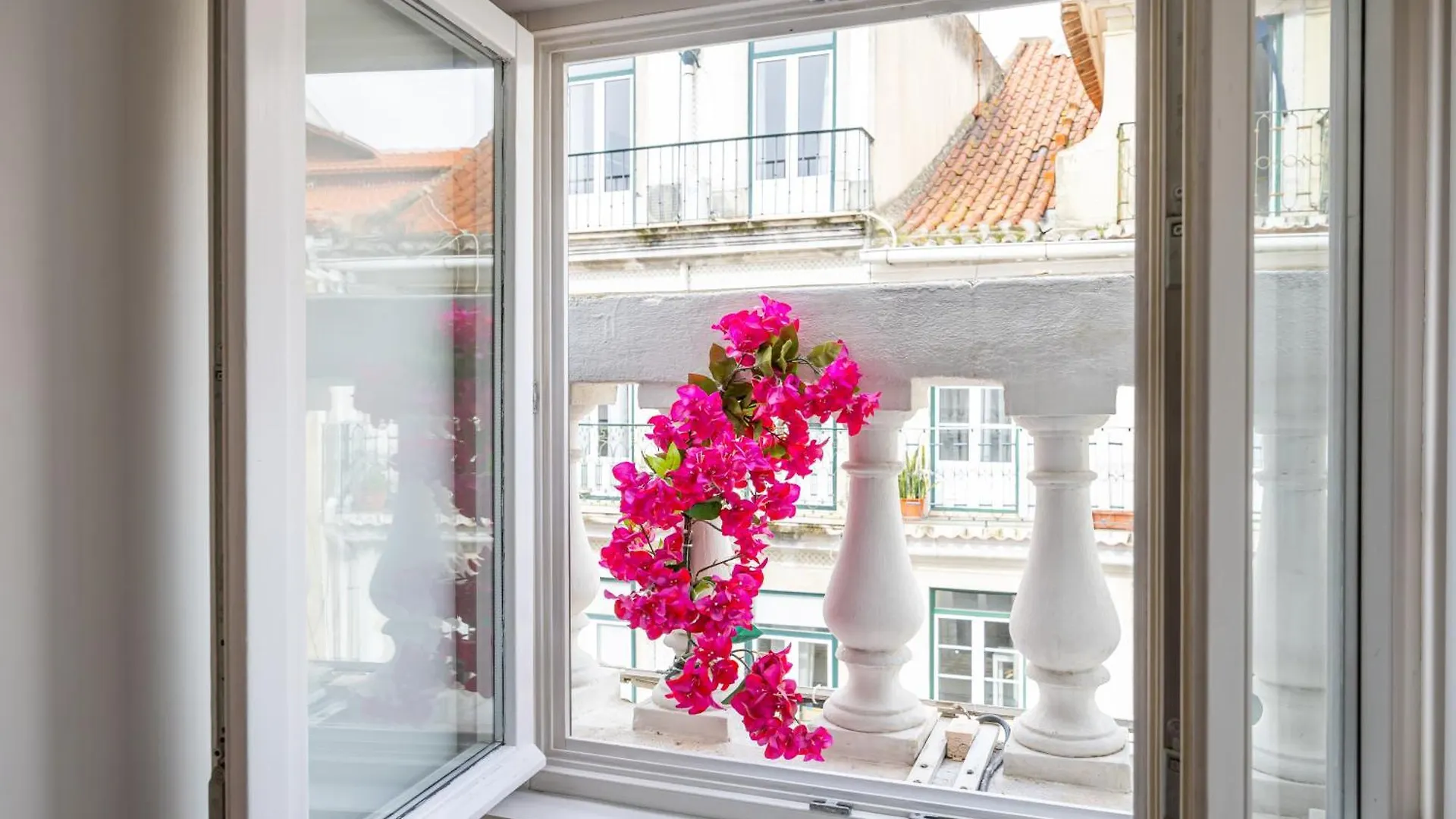 Boutique Apartment In The Heart Of Lisbon ! Lemonn J